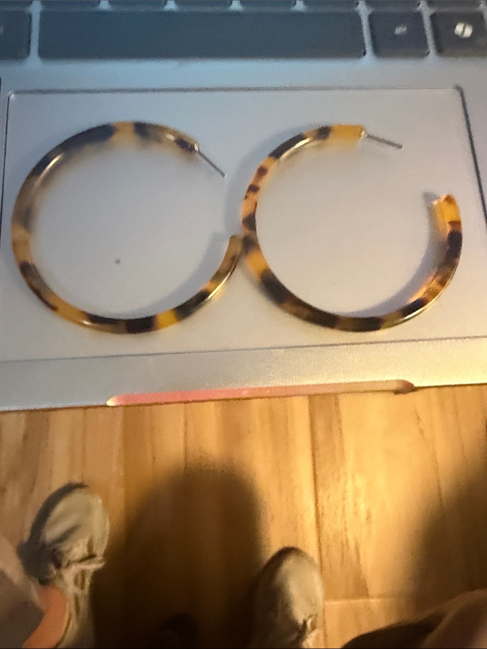 Tortoiseshell Hoop Earrings - Lightweight Women’s Accessory